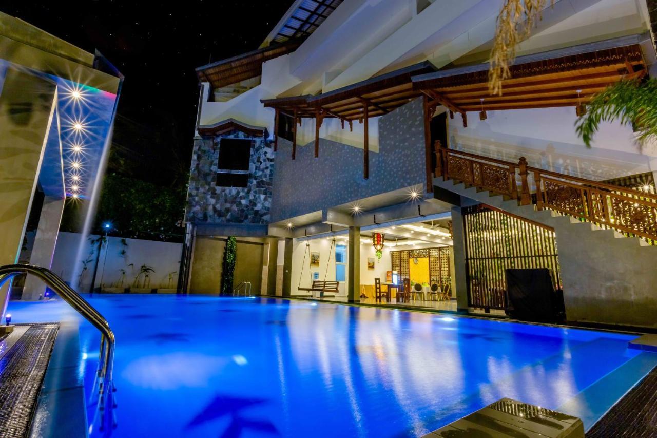 Polhena Grand Resort & Banquet Matara Ngoại thất bức ảnh