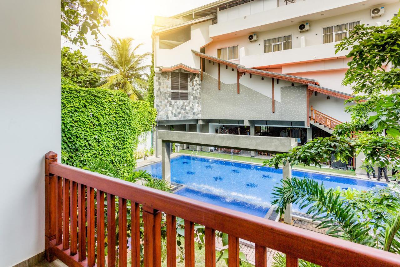Polhena Grand Resort & Banquet Matara Ngoại thất bức ảnh